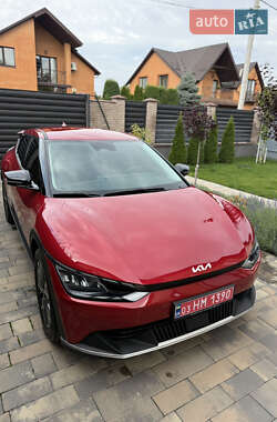 Позашляховик / Кросовер Kia EV6 2022 в 