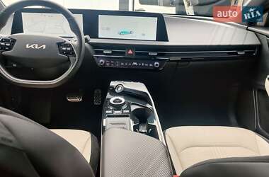 Внедорожник / Кроссовер Kia EV6 2022 в 
