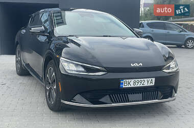 Внедорожник / Кроссовер Kia EV6 2022 в 