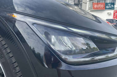Внедорожник / Кроссовер Kia EV6 2022 в 