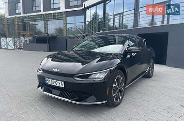 Позашляховик / Кросовер Kia EV6 2022 в Рівному