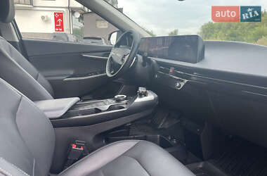 Внедорожник / Кроссовер Kia EV6 2022 в 