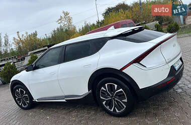 Позашляховик / Кросовер Kia EV6 2024 в  фото 4 Позашляховик / Кросовер Kia EV6 2024 в