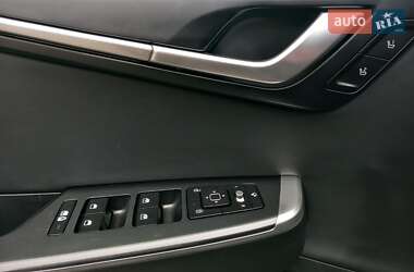 Внедорожник / Кроссовер Kia EV6 2022 в 