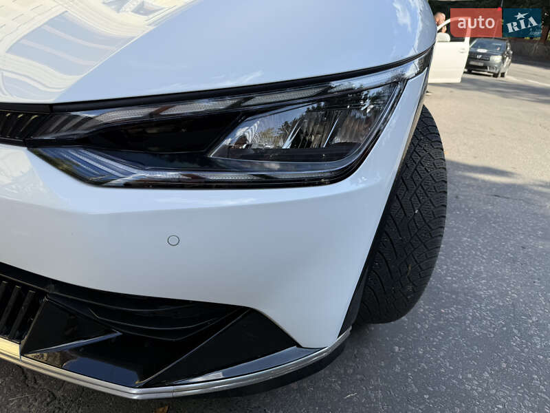 Позашляховик / Кросовер Kia EV6 2023 в Умані фото 9 Позашляховик / Кросовер Kia EV6 2023 в Умані