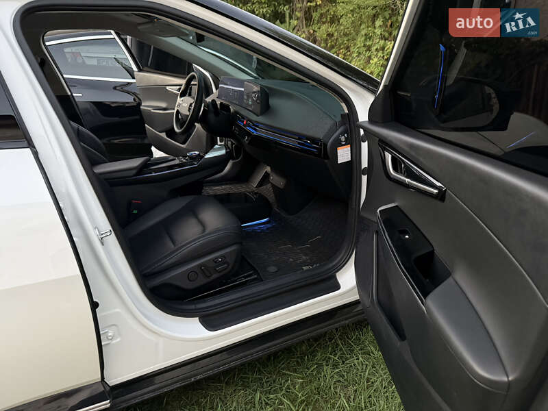 Позашляховик / Кросовер Kia EV6 2023 в Умані фото 22 Позашляховик / Кросовер Kia EV6 2023 в Умані