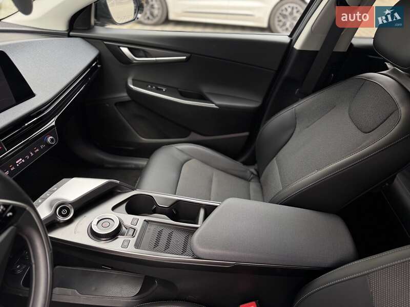 Внедорожник / Кроссовер Kia EV6 2023 в Одессе