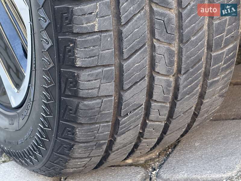 Внедорожник / Кроссовер Kia EV6 2023 в Дрогобыче