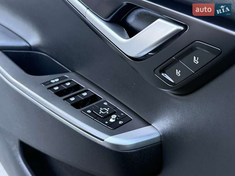 Внедорожник / Кроссовер Kia EV6 2023 в Дрогобыче