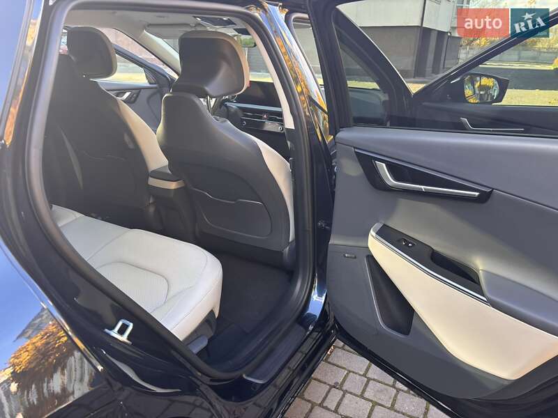 Позашляховик / Кросовер Kia EV6 2023 в Івано-Франківську