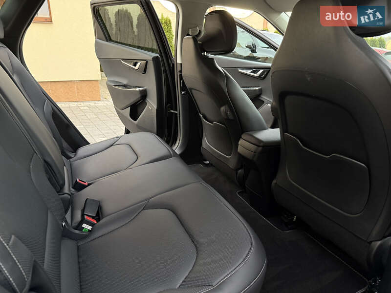 Внедорожник / Кроссовер Kia EV6 2022 в Дрогобыче