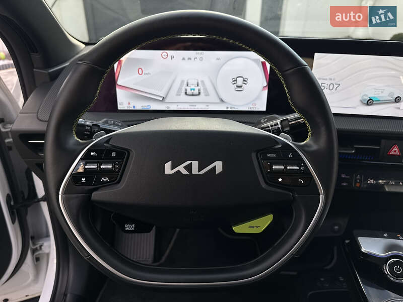 Позашляховик / Кросовер Kia EV6 2023 в Івано-Франківську