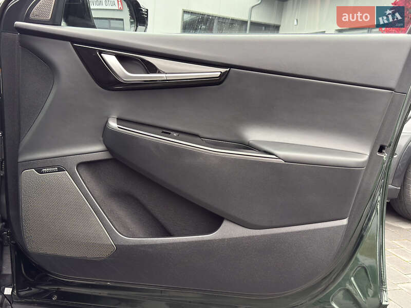 Позашляховик / Кросовер Kia EV6 2023 в Чернівцях