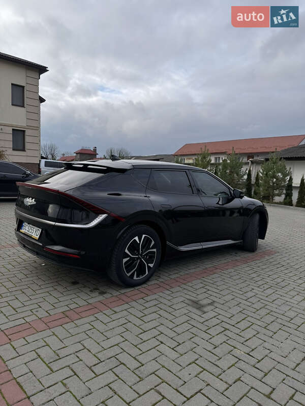 Позашляховик / Кросовер Kia EV6 2022 в Золочеві