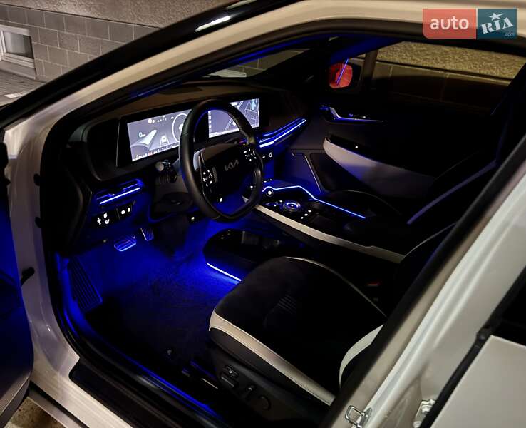 Позашляховик / Кросовер Kia EV6 2021 в Дніпрі фото 21 Позашляховик / Кросовер Kia EV6 2021 в Дніпрі