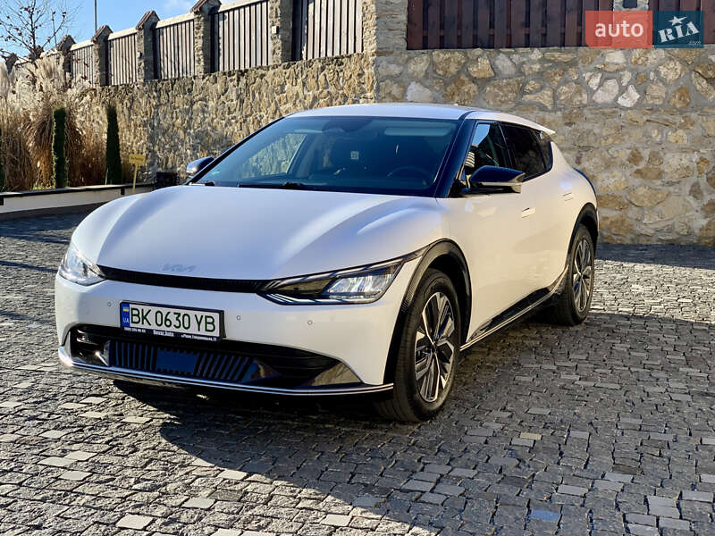 Внедорожник / Кроссовер Kia EV6 2021 в Ровно