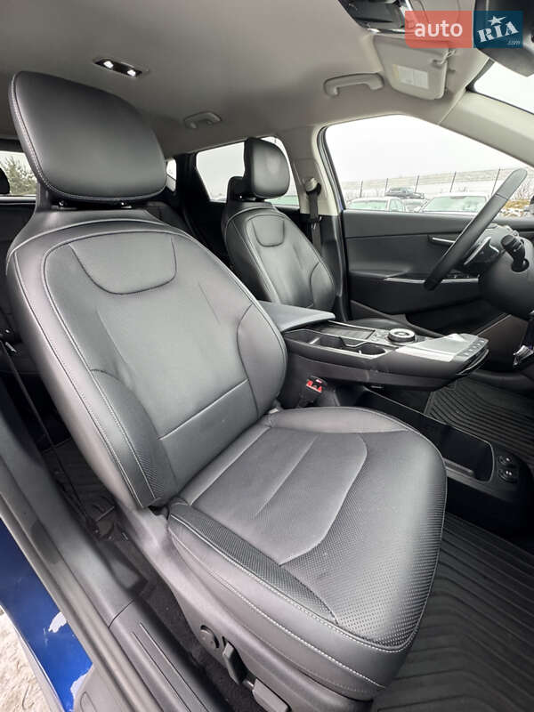 Внедорожник / Кроссовер Kia EV6 2022 в Ивано-Франковске