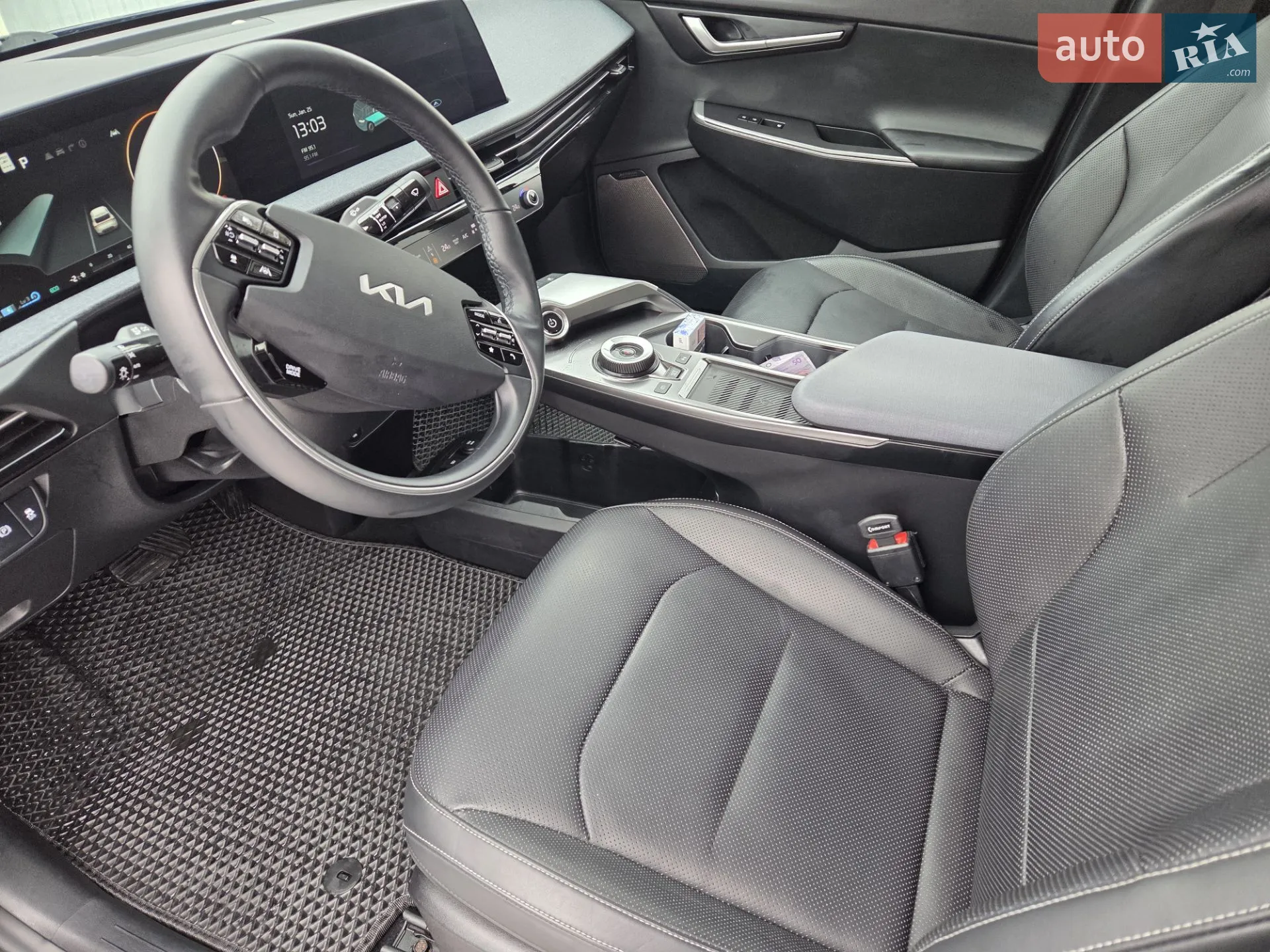 2022 Kia EV6 - мініатюра 18