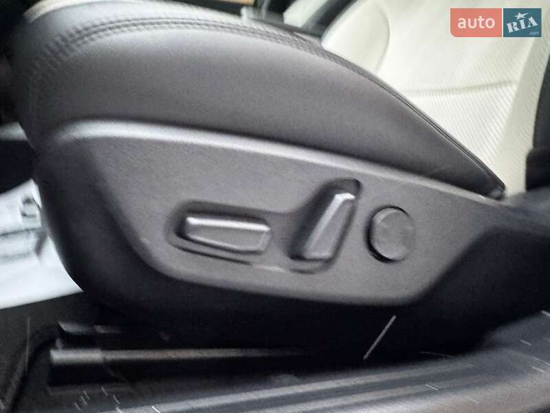 Позашляховик / Кросовер Kia EV6 2022 в Івано-Франківську