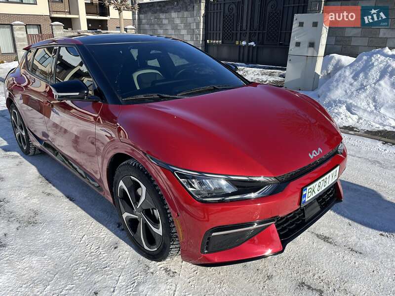 Внедорожник / Кроссовер Kia EV6 2022 в Ровно