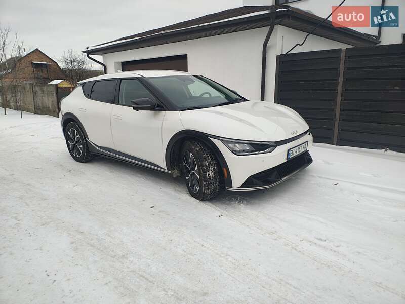 Позашляховик / Кросовер Kia EV6 2022 в Лубнах