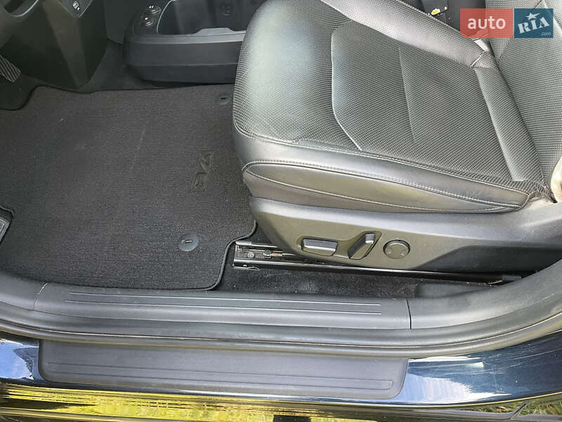 Внедорожник / Кроссовер Kia EV6 2023 в Радехове фото 21 Внедорожник / Кроссовер Kia EV6 2023 в Радехове