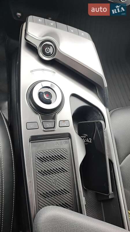 Внедорожник / Кроссовер Kia EV6 2022 в Виннице фото 50 Внедорожник / Кроссовер Kia EV6 2022 в Виннице