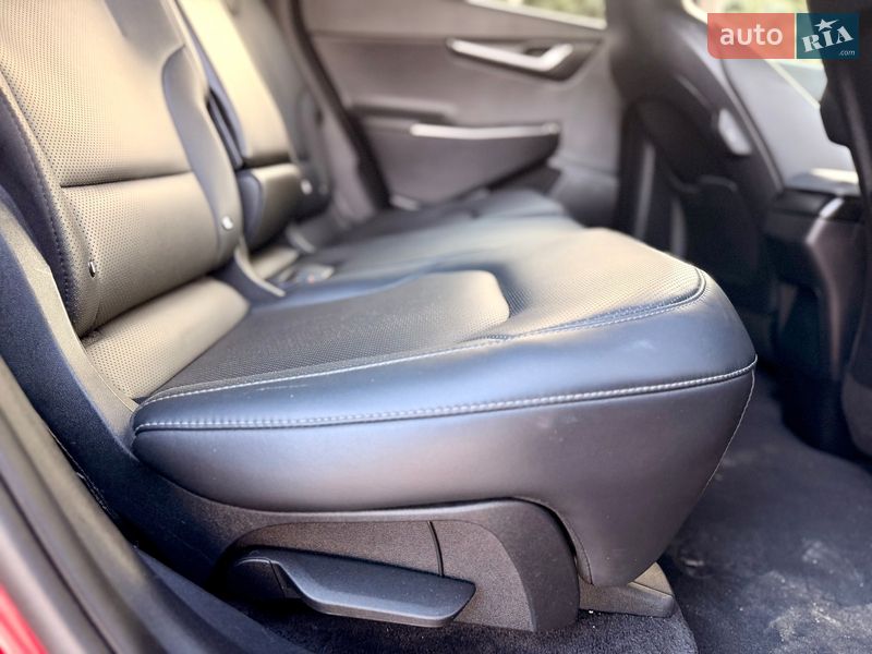 Внедорожник / Кроссовер Kia EV6 2023 в Дрогобыче