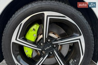 Внедорожник / Кроссовер Kia EV6 2023 в Львове