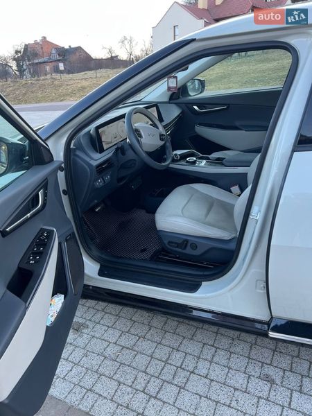 Позашляховик / Кросовер Kia EV6 2022 в Львові