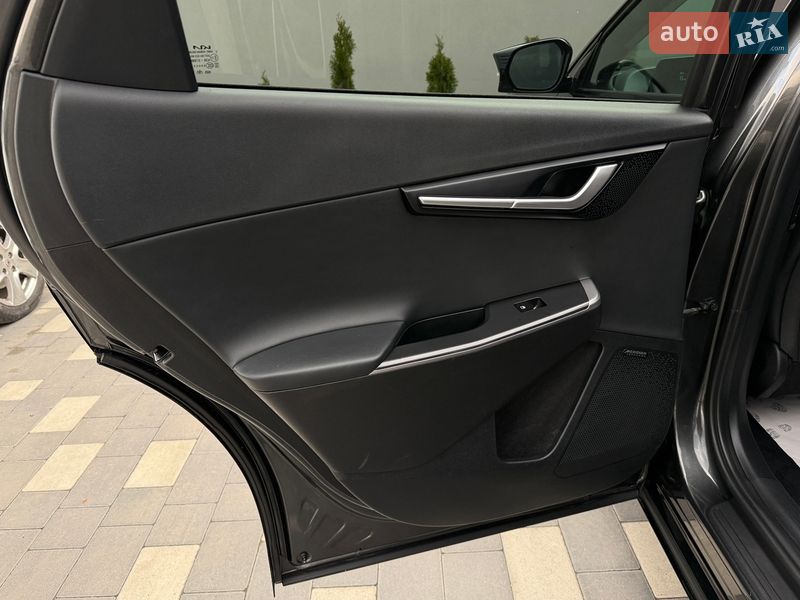 Внедорожник / Кроссовер Kia EV6 2022 в Дрогобыче