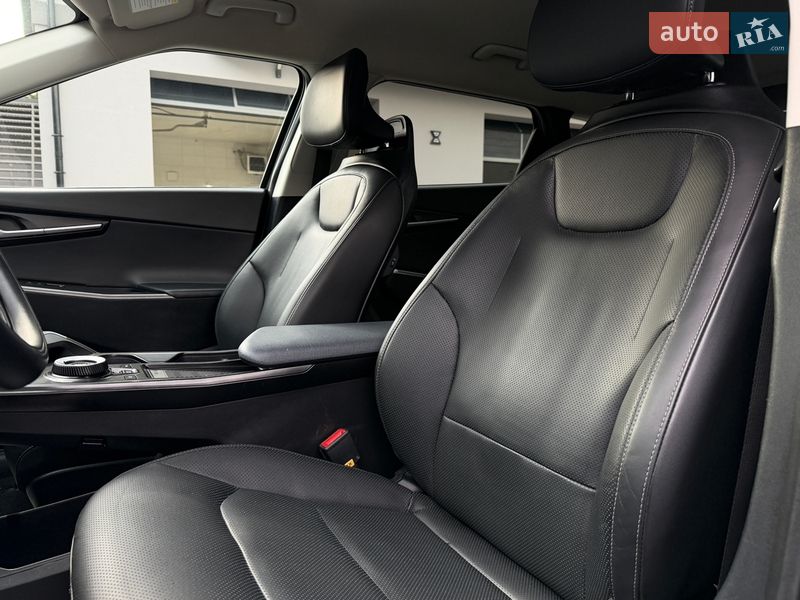 Внедорожник / Кроссовер Kia EV6 2022 в Дрогобыче