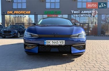 Внедорожник / Кроссовер Kia EV6 2024 в Ровно