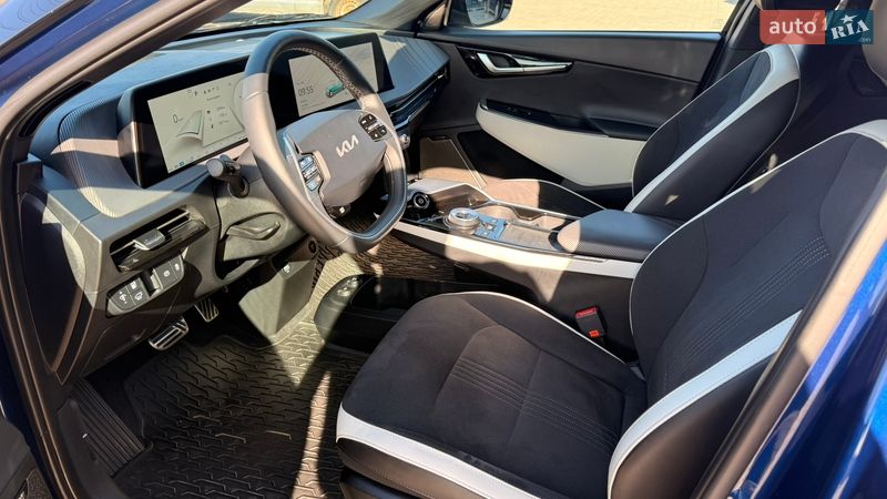 Внедорожник / Кроссовер Kia EV6 2024 в Ровно
