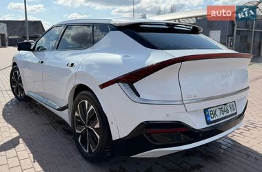 Внедорожник / Кроссовер Kia EV6 2022 в Сарнах