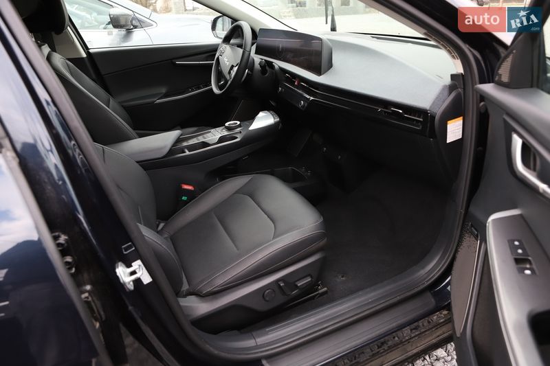 Позашляховик / Кросовер Kia EV6 2025 в Дрогобичі фото 18 Позашляховик / Кросовер Kia EV6 2025 в Дрогобичі