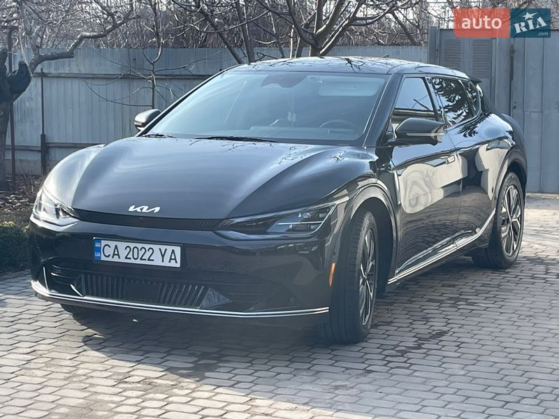 Позашляховик / Кросовер Kia EV6 2022 в Черкасах