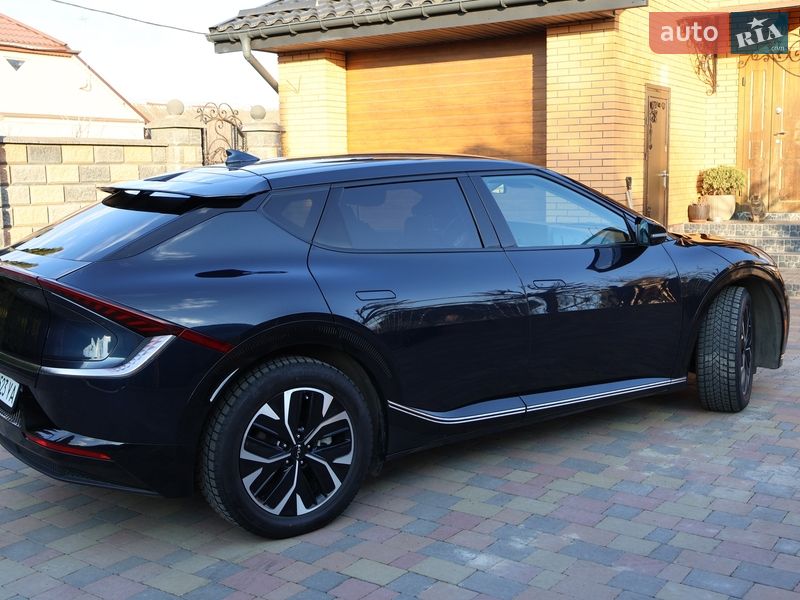 Позашляховик / Кросовер Kia EV6 2023 в Рівному