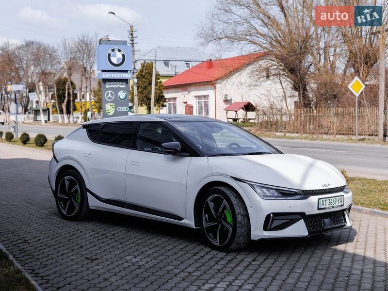 Внедорожник / Кроссовер Kia EV6 2024 в Снятине