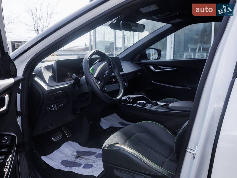 Внедорожник / Кроссовер Kia EV6 2024 в Снятине