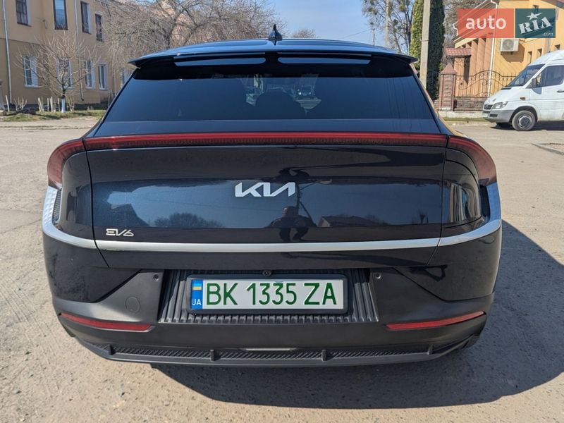 Позашляховик / Кросовер Kia EV6 2024 в Рівному