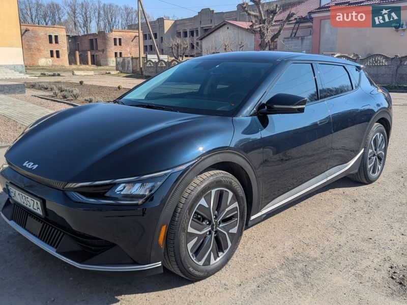 Позашляховик / Кросовер Kia EV6 2024 в Рівному