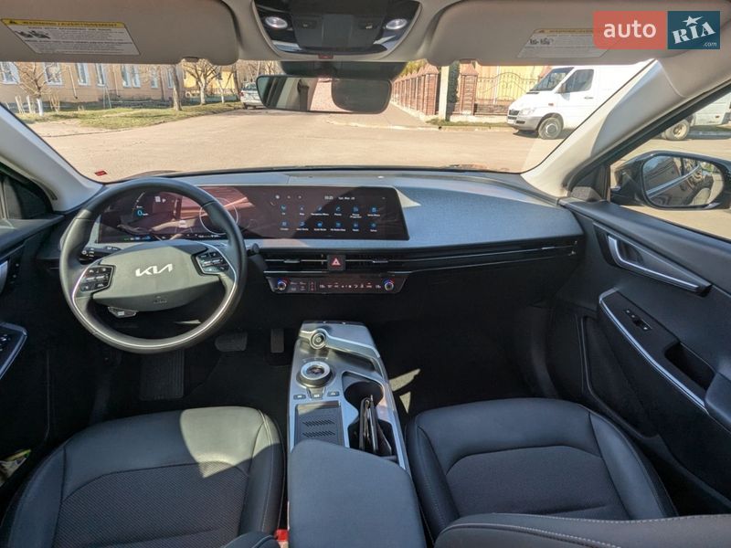 Позашляховик / Кросовер Kia EV6 2024 в Рівному