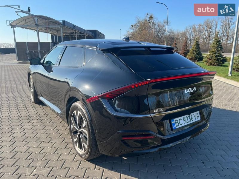 Позашляховик / Кросовер Kia EV6 2023 в Києві