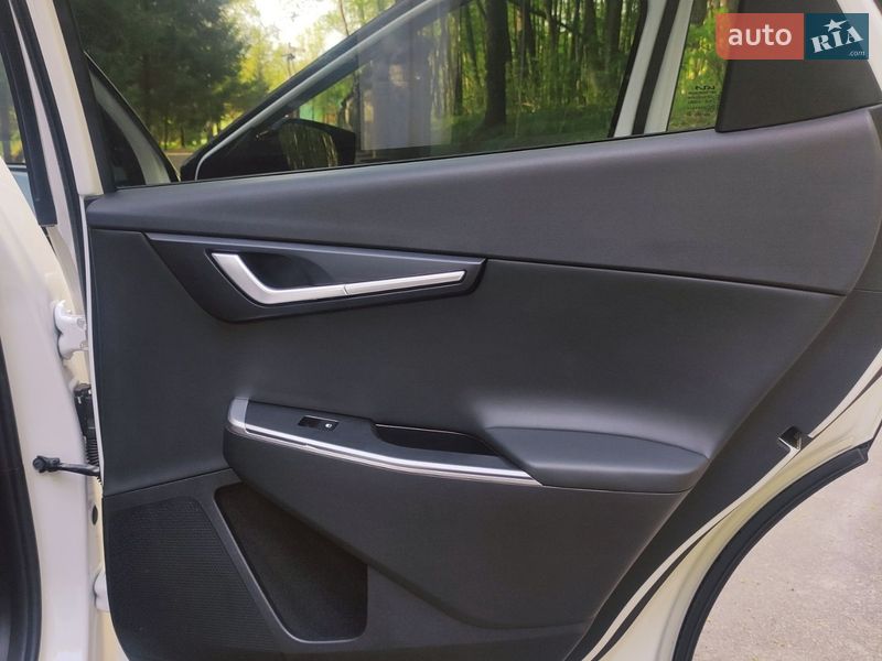 Позашляховик / Кросовер Kia EV6 2023 в Путивлі