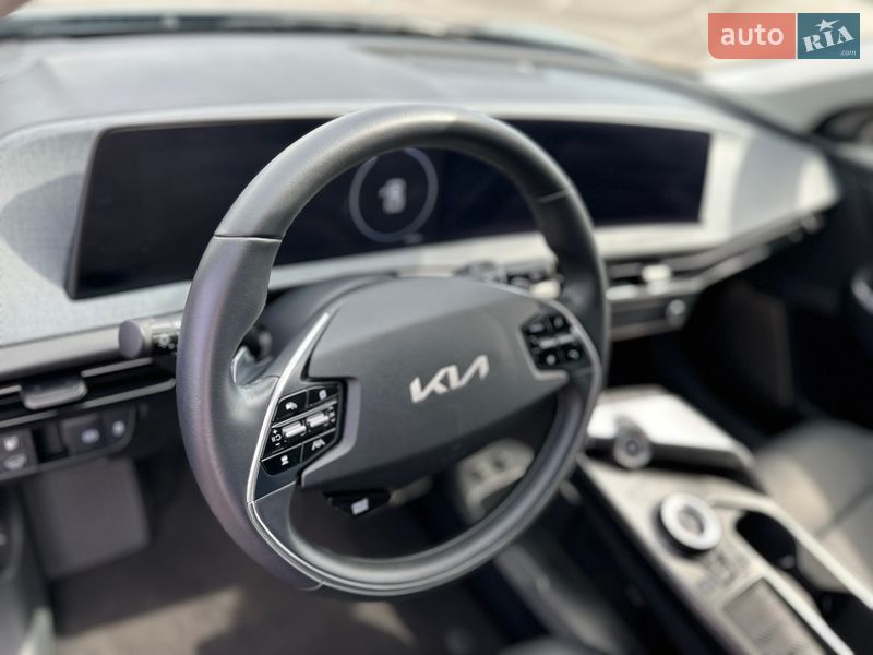Позашляховик / Кросовер Kia EV6 2023 в Рівному