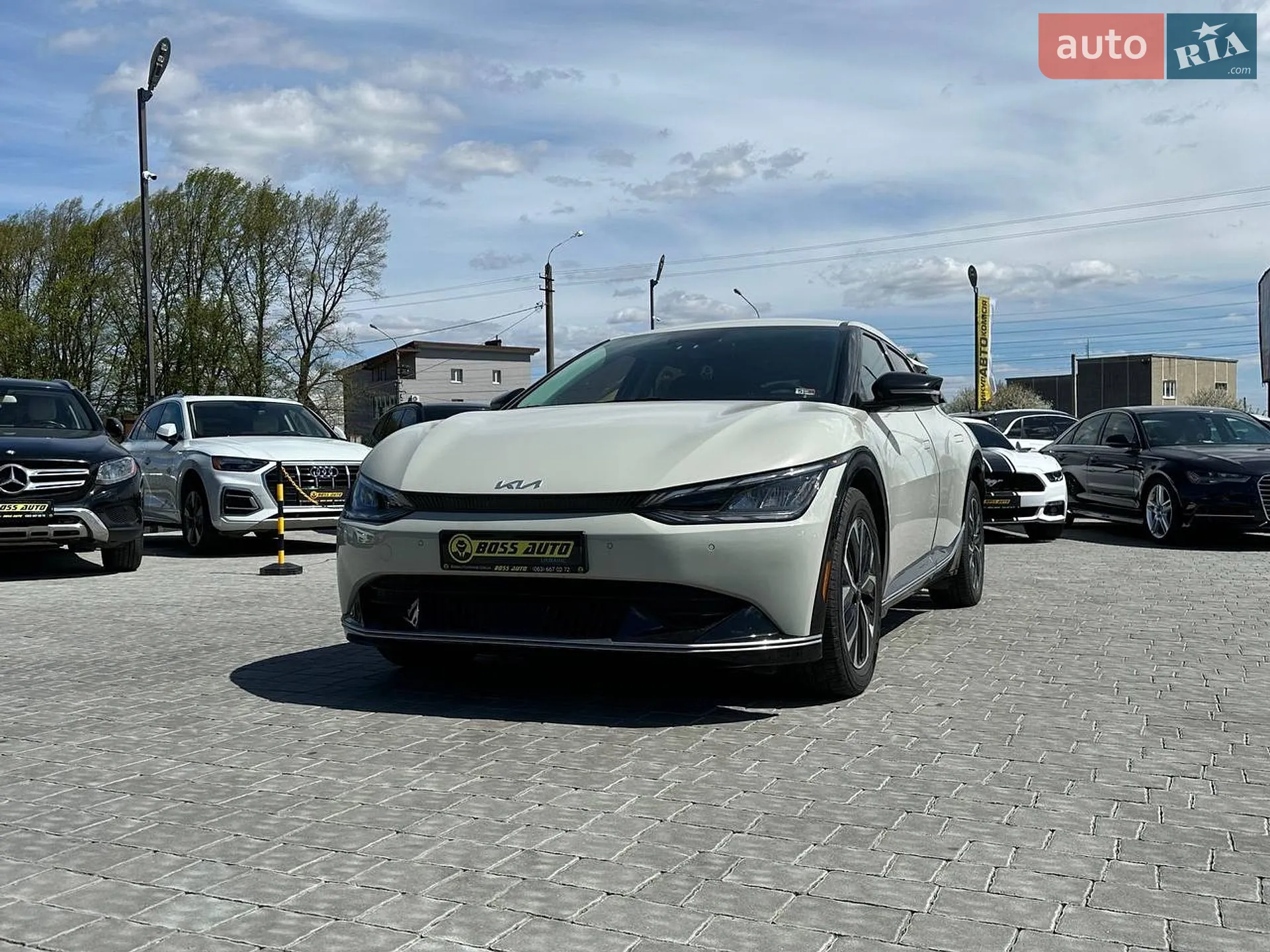 2022 Kia EV6 - мініатюра 3