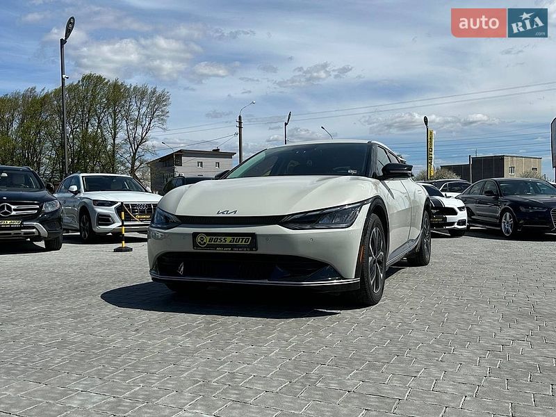 Внедорожник / Кроссовер Kia EV6 2022 в Ивано-Франковске