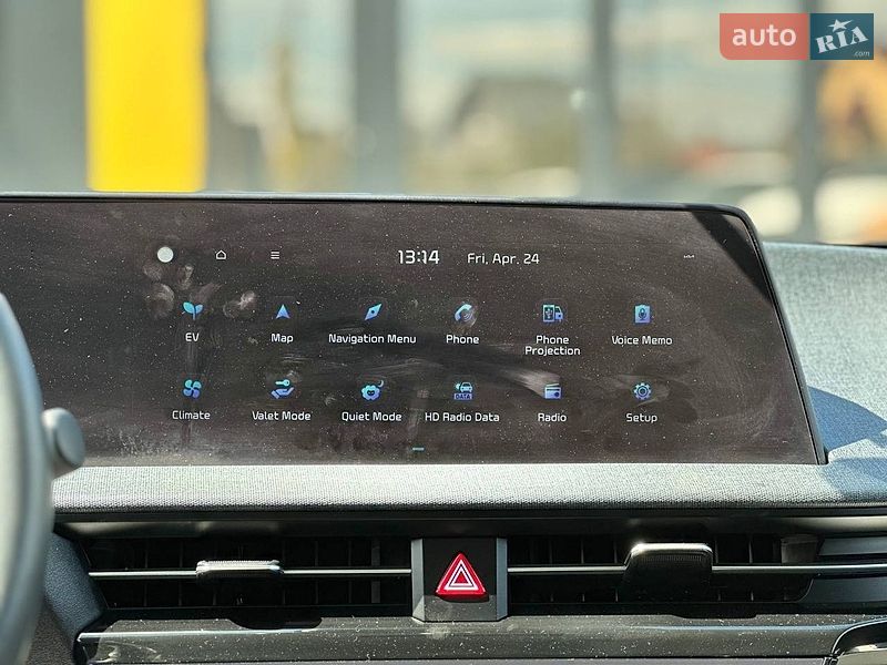 Внедорожник / Кроссовер Kia EV6 2022 в Ивано-Франковске
