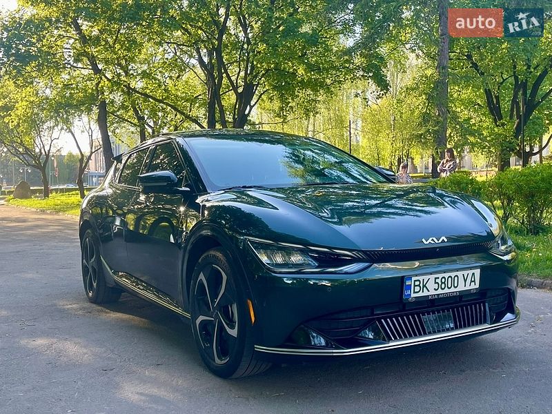 Внедорожник / Кроссовер Kia EV6 2023 в Ровно